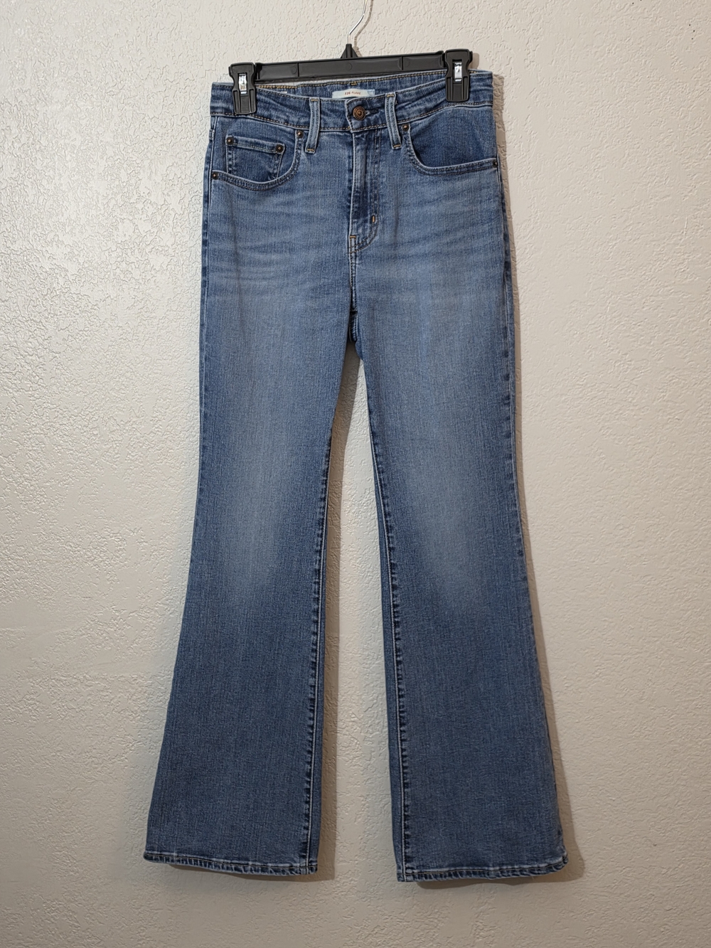 Levi's 726 Flare Mid Rise Medium Wash Womens 27 Stretch Wide Leg